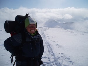 På toppen av Karitind, med utsikt mot Torsnosi