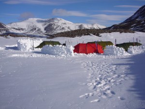 Teltleir ved Bergedalstjønne