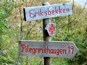 Fine skilt innimellom som viste oss veien videre