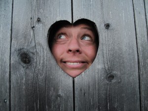 På veien traff vi på en forlatt utedo