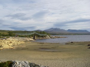 Djupholmvika, et par km før Storerikvollen